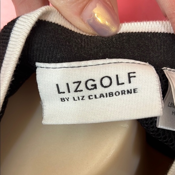 Liz Golf by Liz Claiborne Black V-Neck windbreaker Pullover Top - Picture 2 of 16